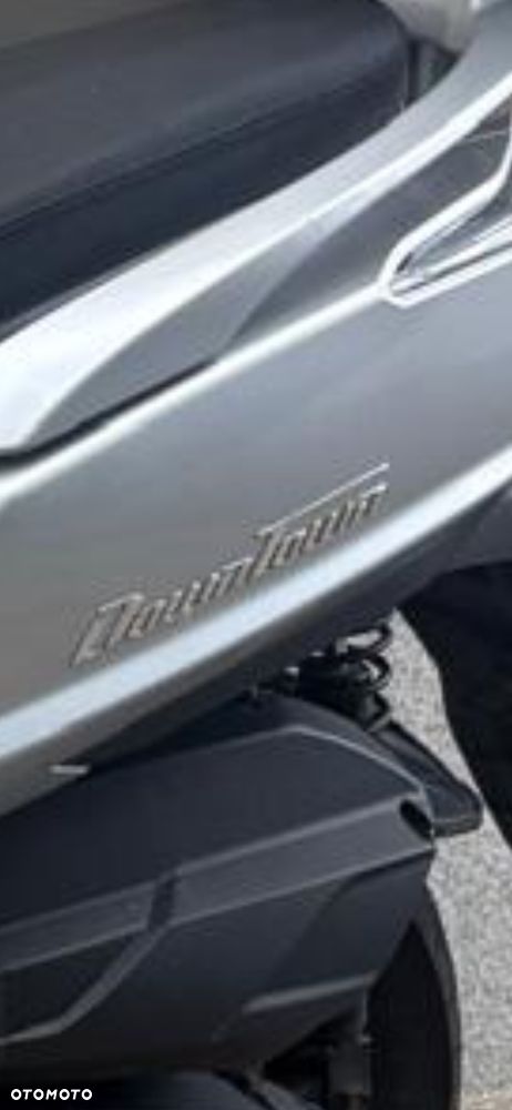 Kymco Downtown - 7