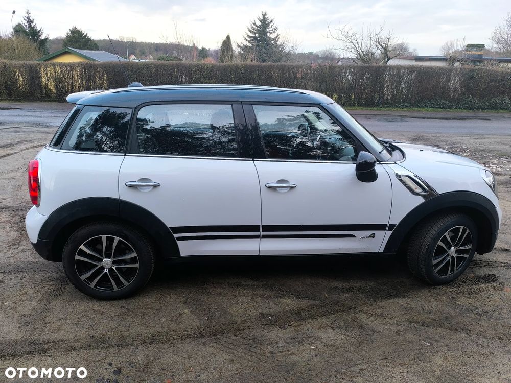 MINI Countryman Cooper D ALL4 - 4