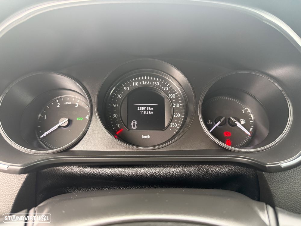 Renault Mégane 1.5 Blue dCi Limited - 13