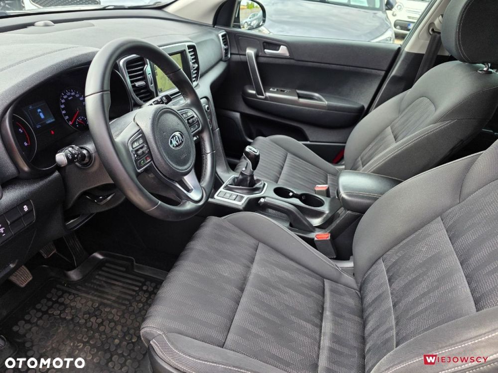 Kia Sportage - 12