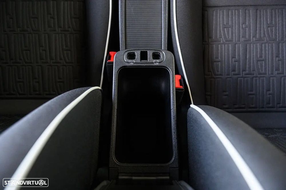 Fiat 500e 42 kWh Icon - 33