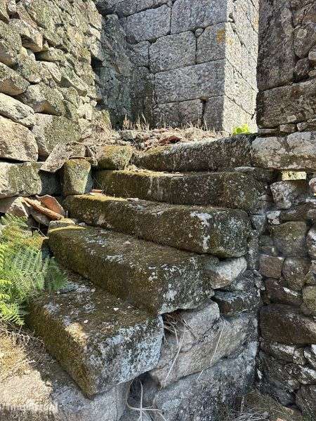 Moradia em Pedra para Reconstrução - Grande imagem: 5/11
