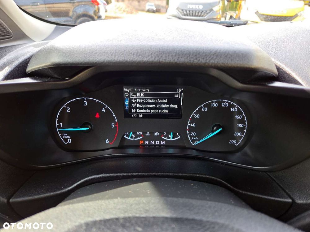Ford Tourneo Connect Grand - 9