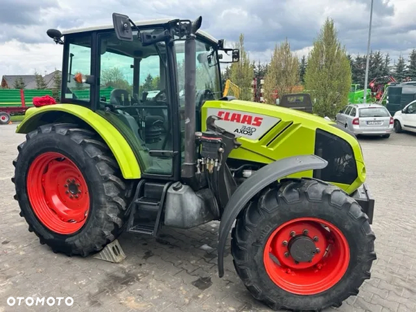 Claas Axos 330 CL