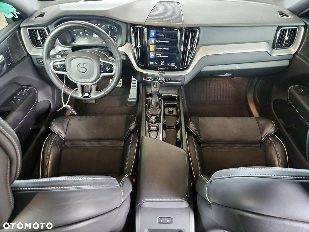 Volvo XC 60 T6 AWD R-Design - 7