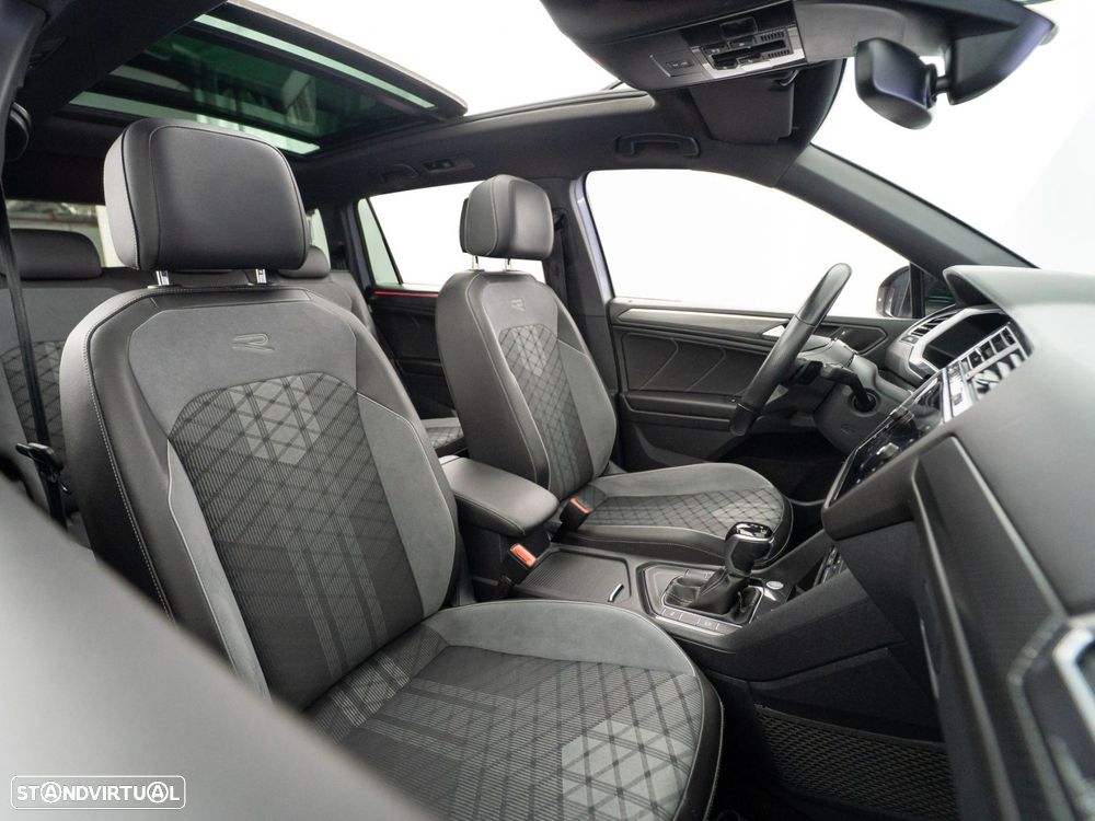 VW Tiguan Allspace 2.0 TDI R-Line DSG - 44
