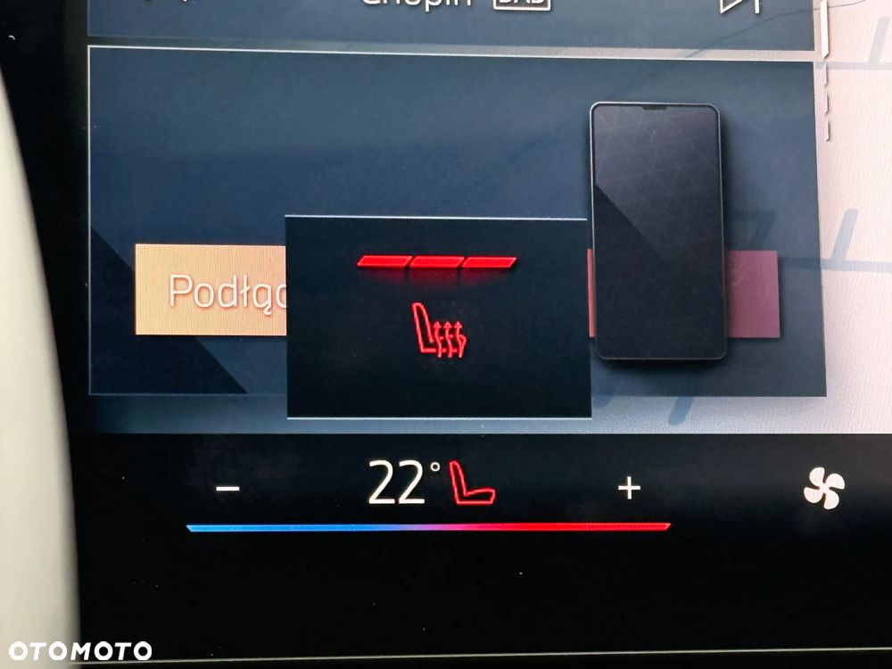 BMW Seria 1 120d - 38