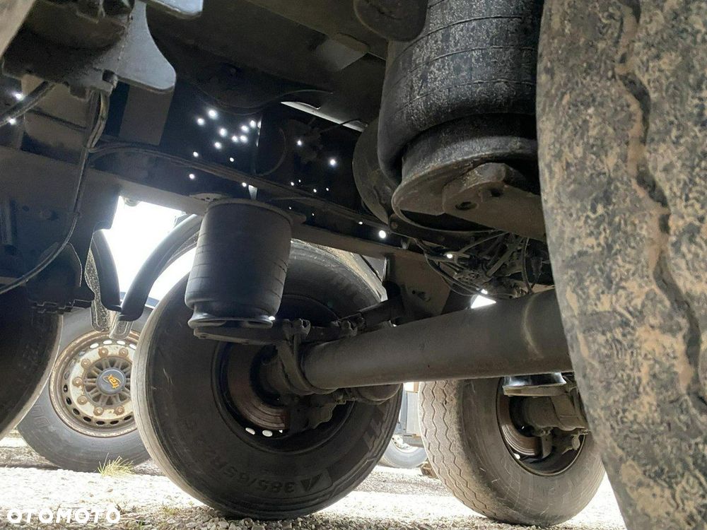 Schmitz Cargobull scb - 18