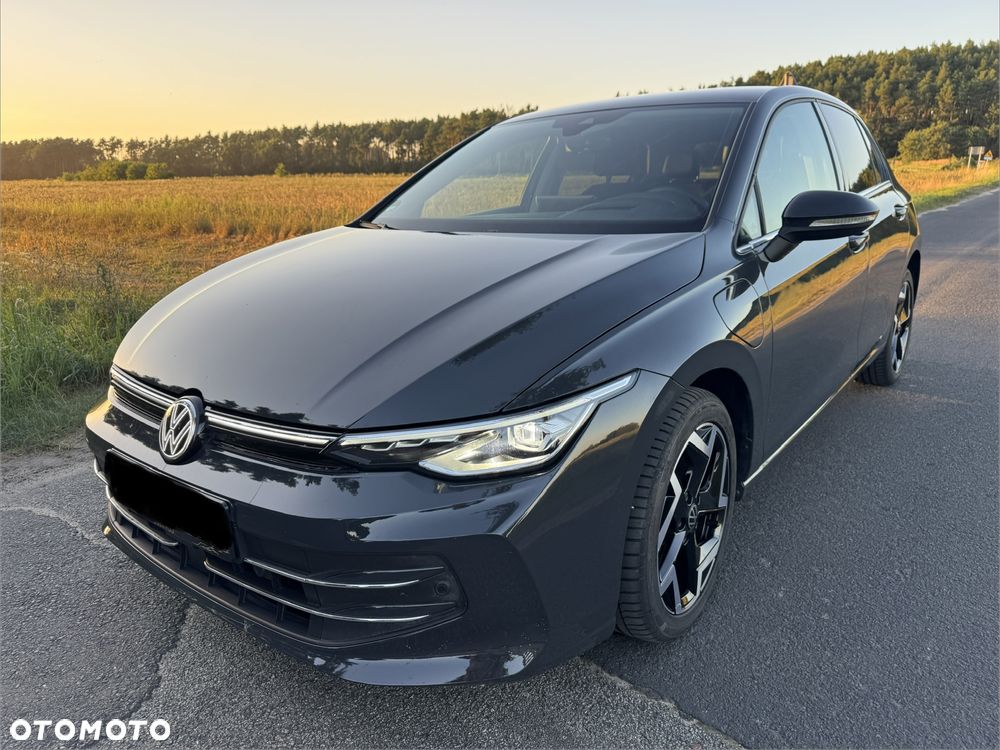 Volkswagen Golf 1.5 TSI EHybrid PHEV 150kW Life Plus DSG - 2