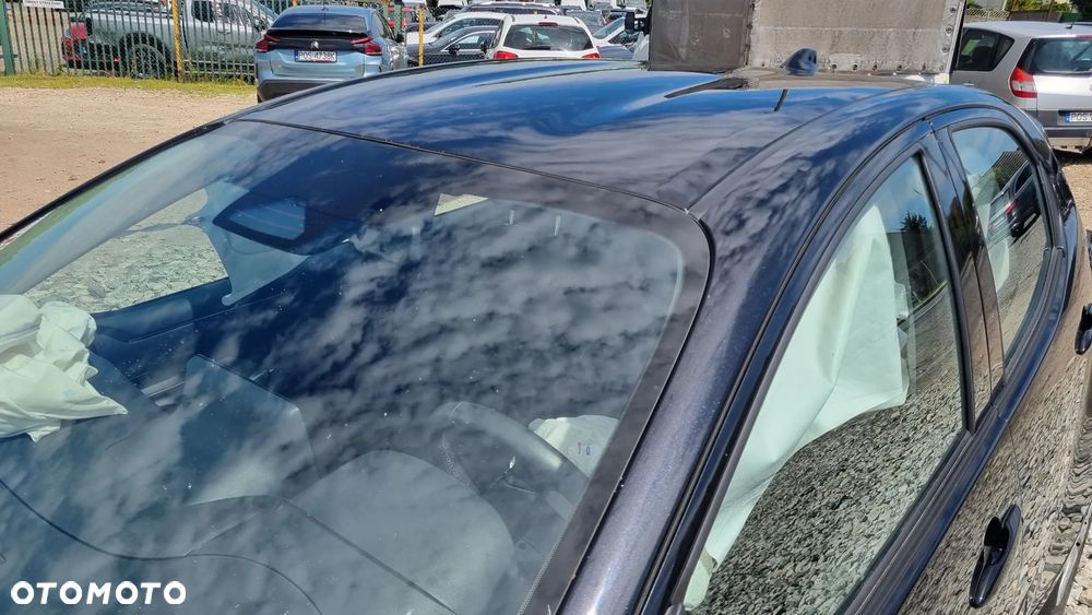 Toyota Yaris - 34