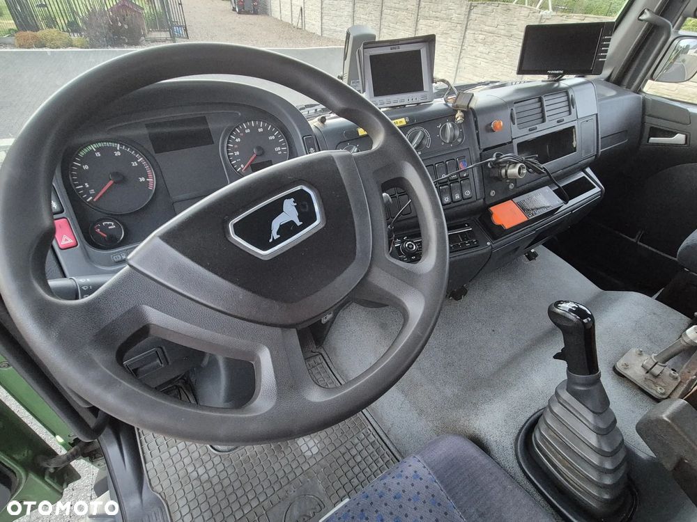 MAN TGM 13.240 4X4 Schmidt HDS - 13