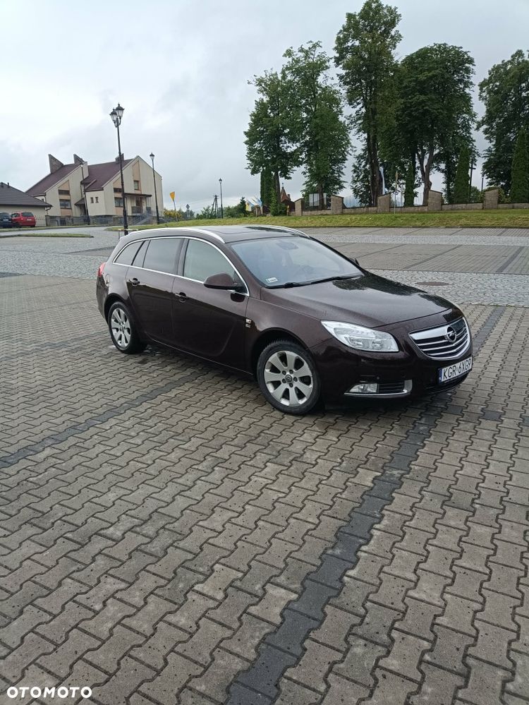 Opel Insignia - 1