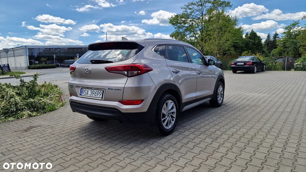 Hyundai Tucson - 8