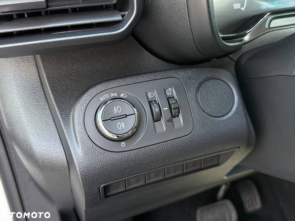 Opel Combo - 19