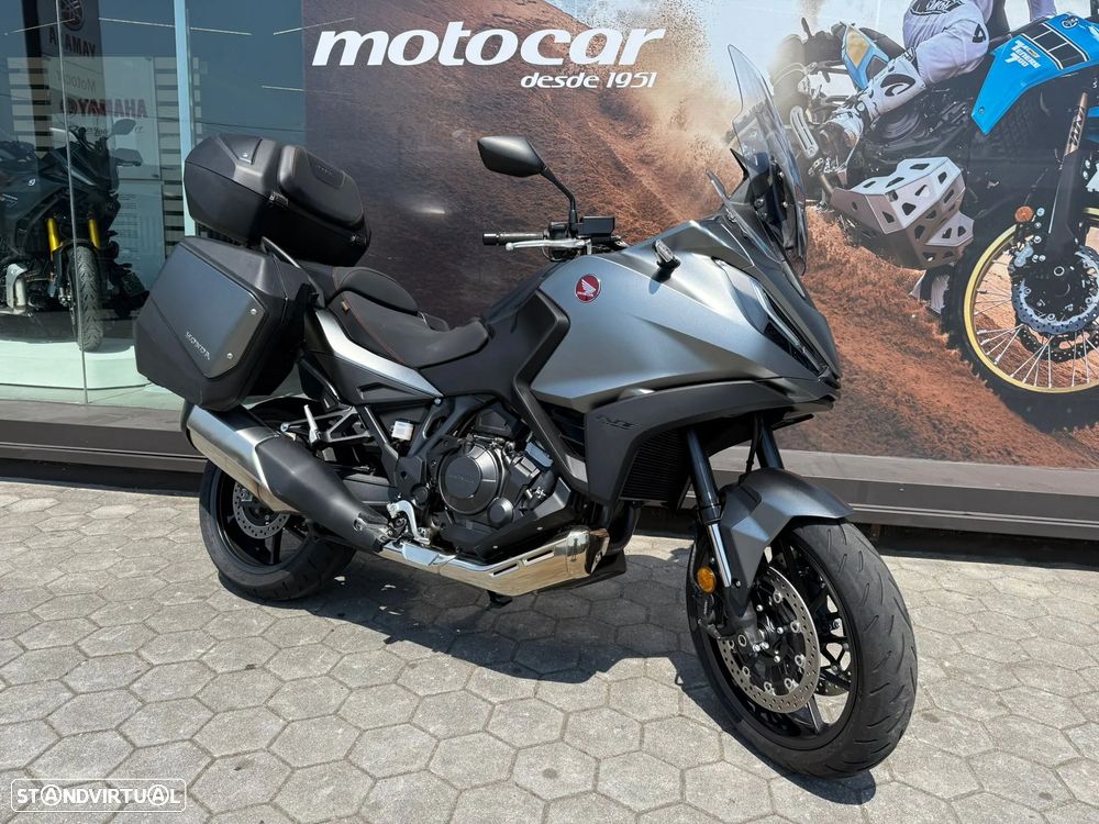 Honda NT 1100 Manual - 8