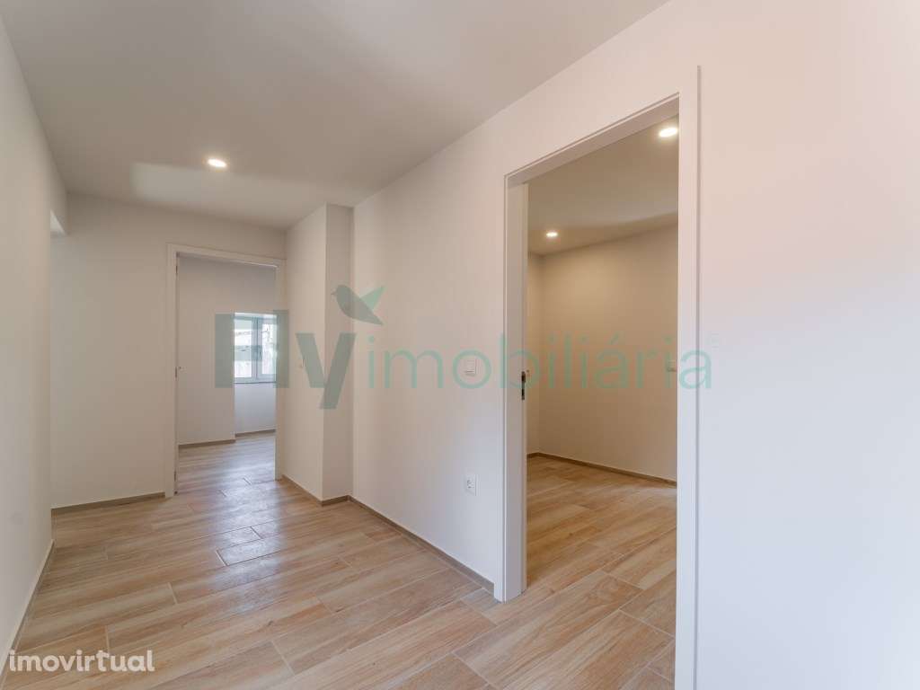 Andar de Moradia T2 para Arrendamento- Tagilde - Grande imagem: 5/17