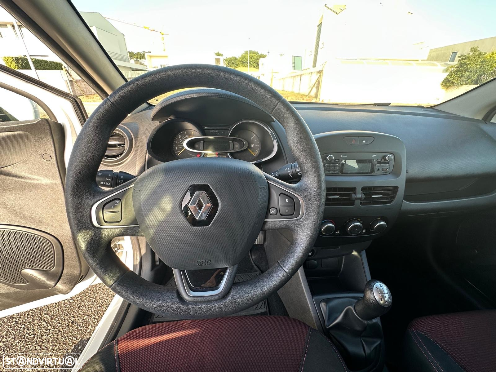 Renault Clio Van 1.5 dCi 75cv - 16
