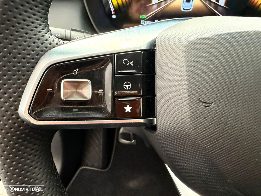 MG ZS 1.5 Hybrid+ Luxury - 15