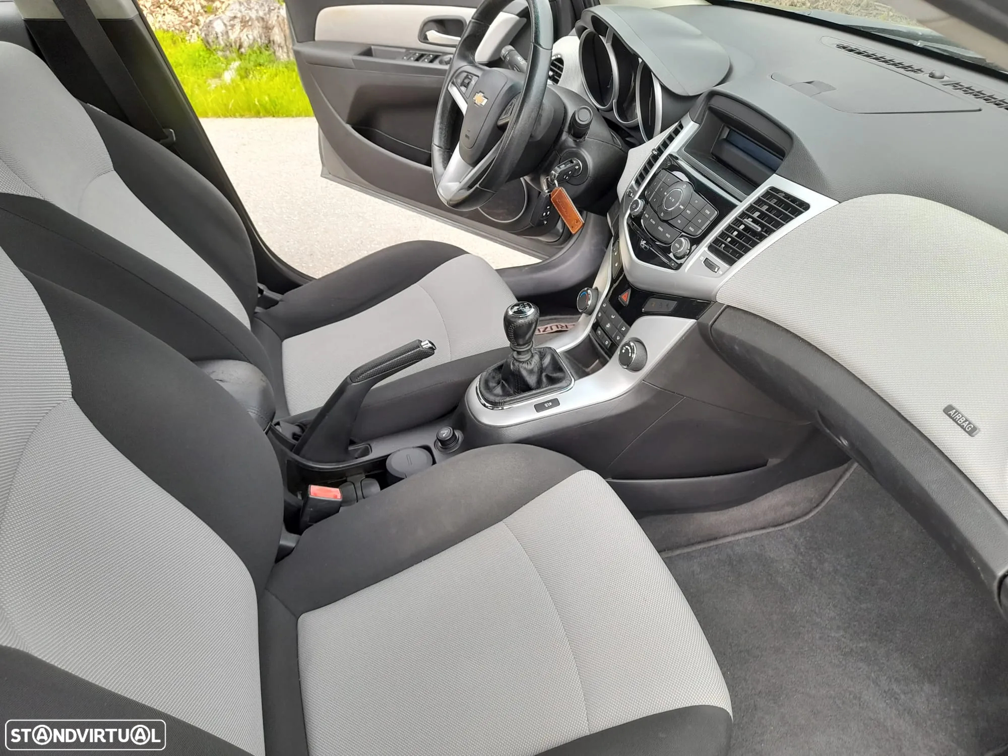 Chevrolet Cruze 1.6 LS - 11