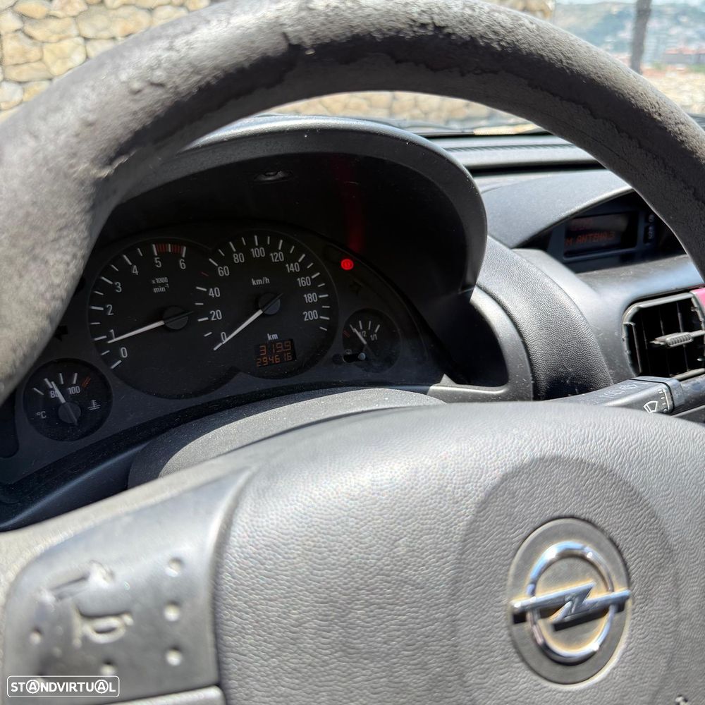Opel Corsa 1.3 CDTI - 11