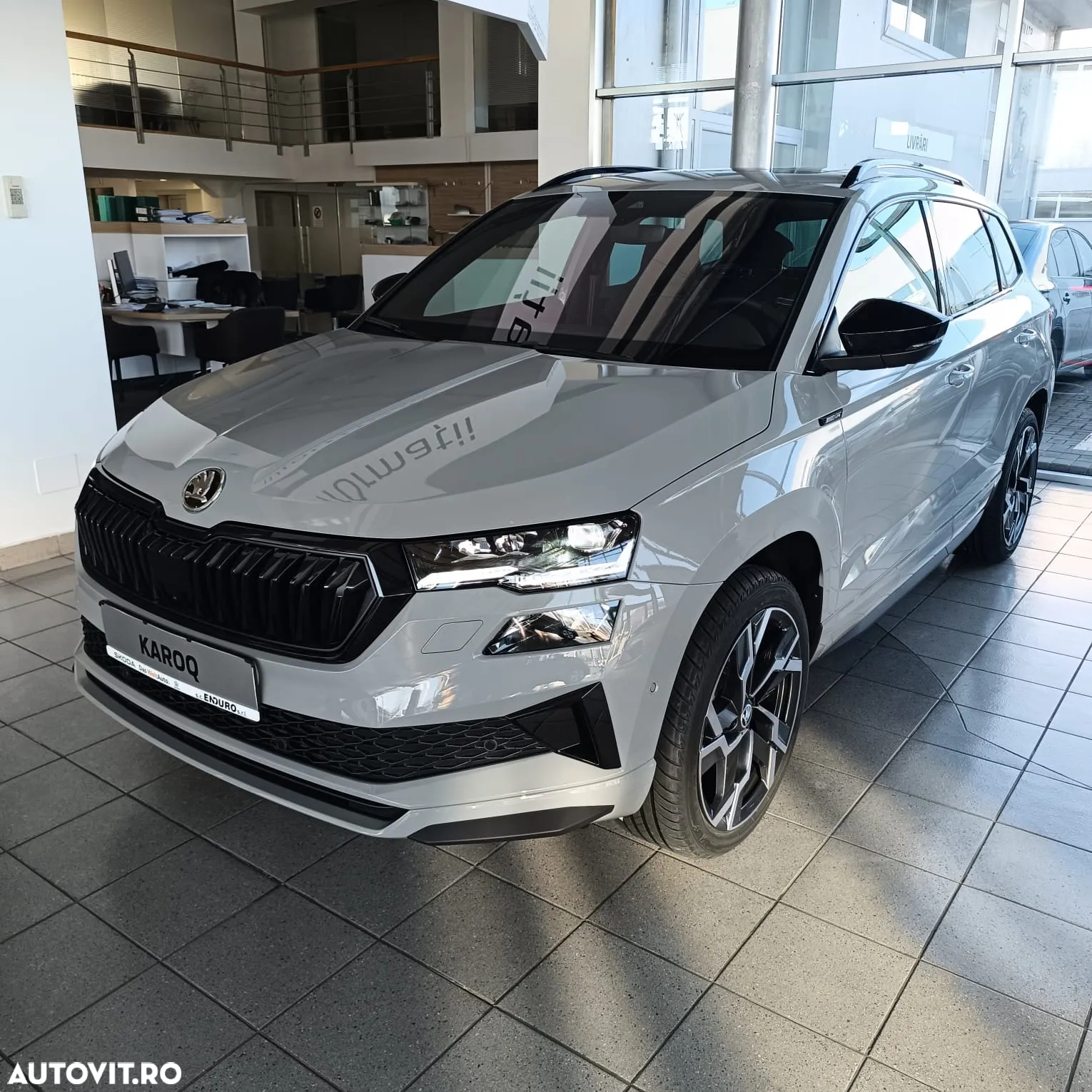 Skoda Karoq 2.0 TDI 4X4 DSG Sportline - 2