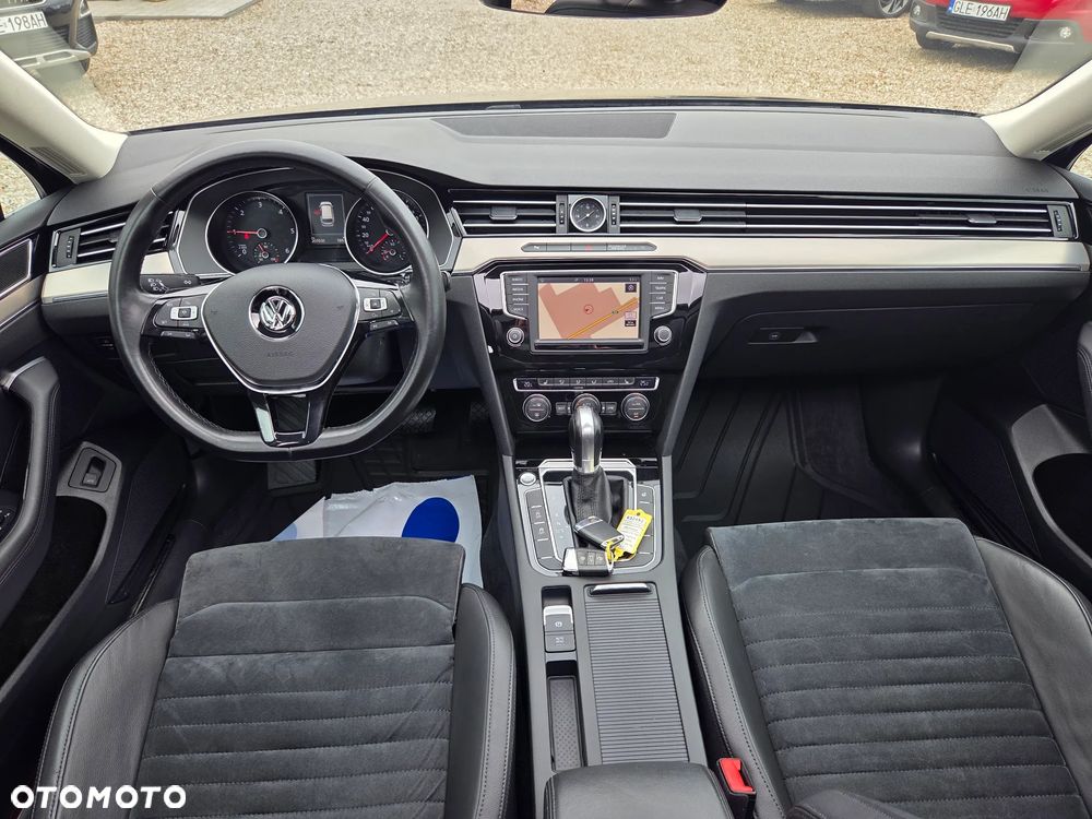 Volkswagen Passat 2.0 TDI BMT Highline DSG - 31