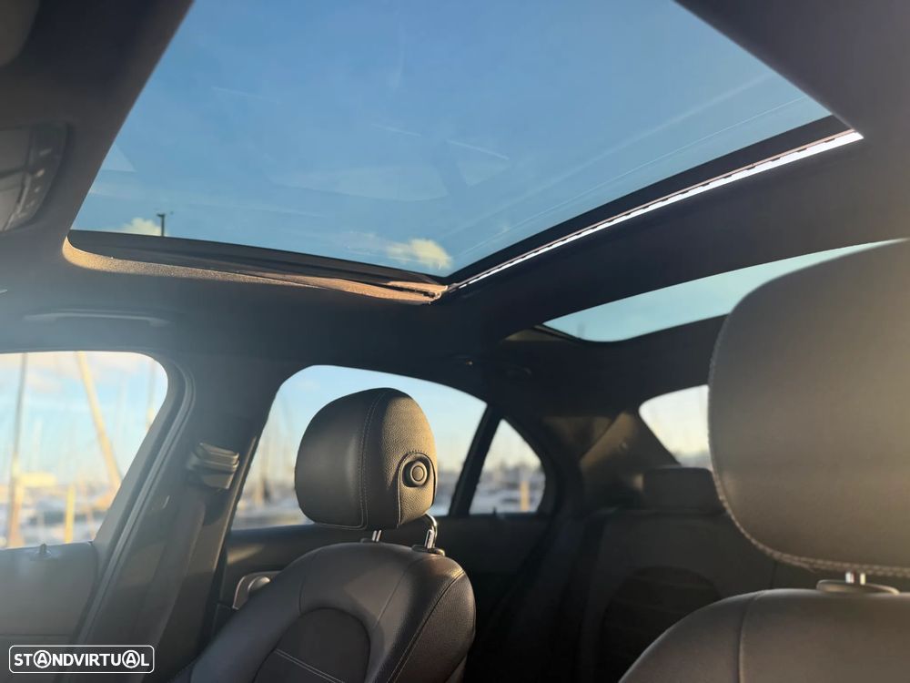Mercedes-Benz C 300 de AMG Line - 10