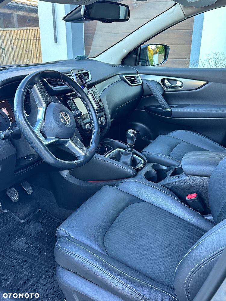 Nissan Qashqai 1.2 DIG-T Tekna EU6 - 13