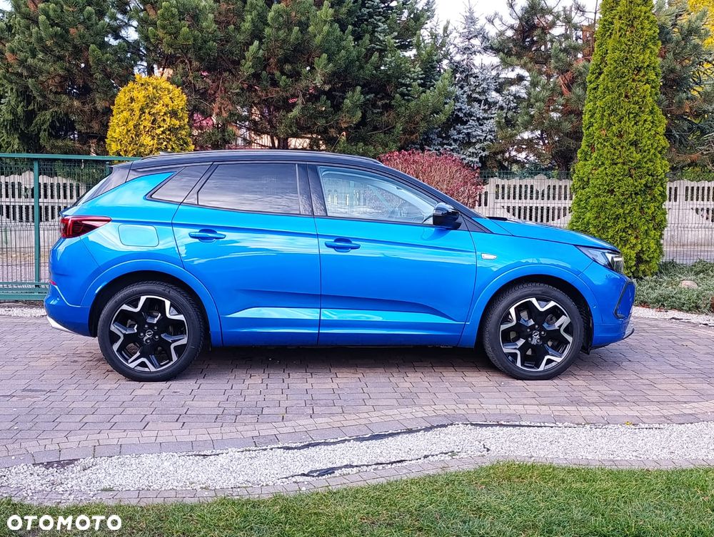 Opel Grandland 1.6 T PHEV Business Elegance - 9