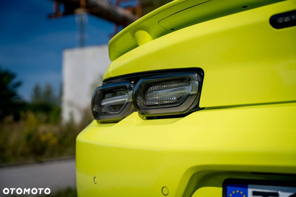Chevrolet Camaro - 19