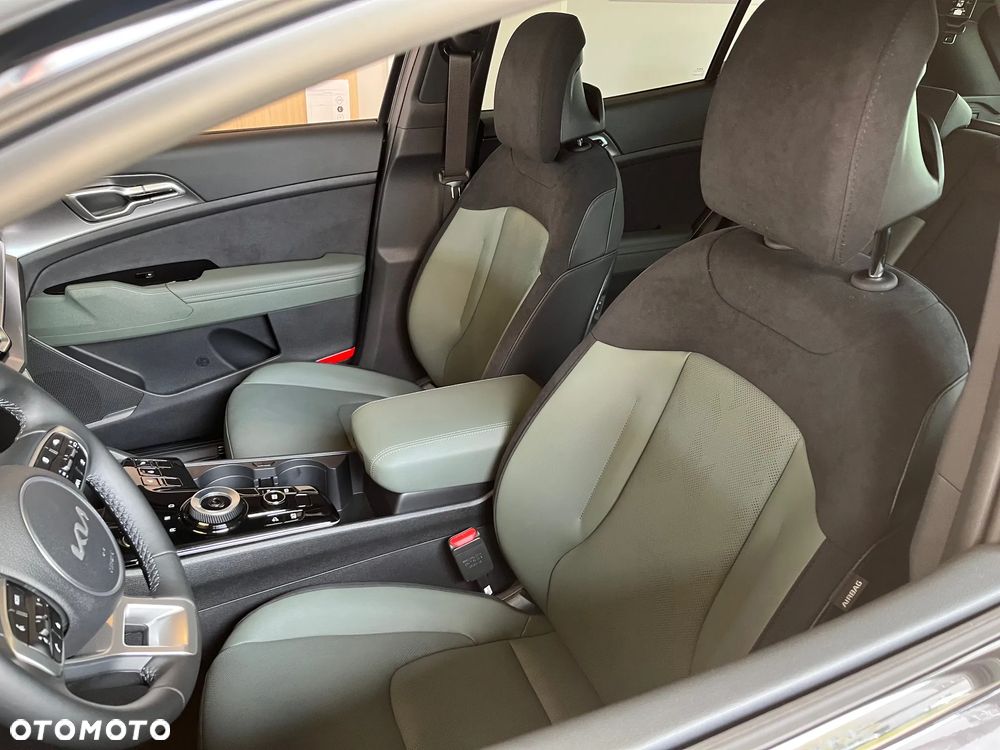 Kia Sportage 1.6 T-GDI HEV Anniversary 2WD - 13