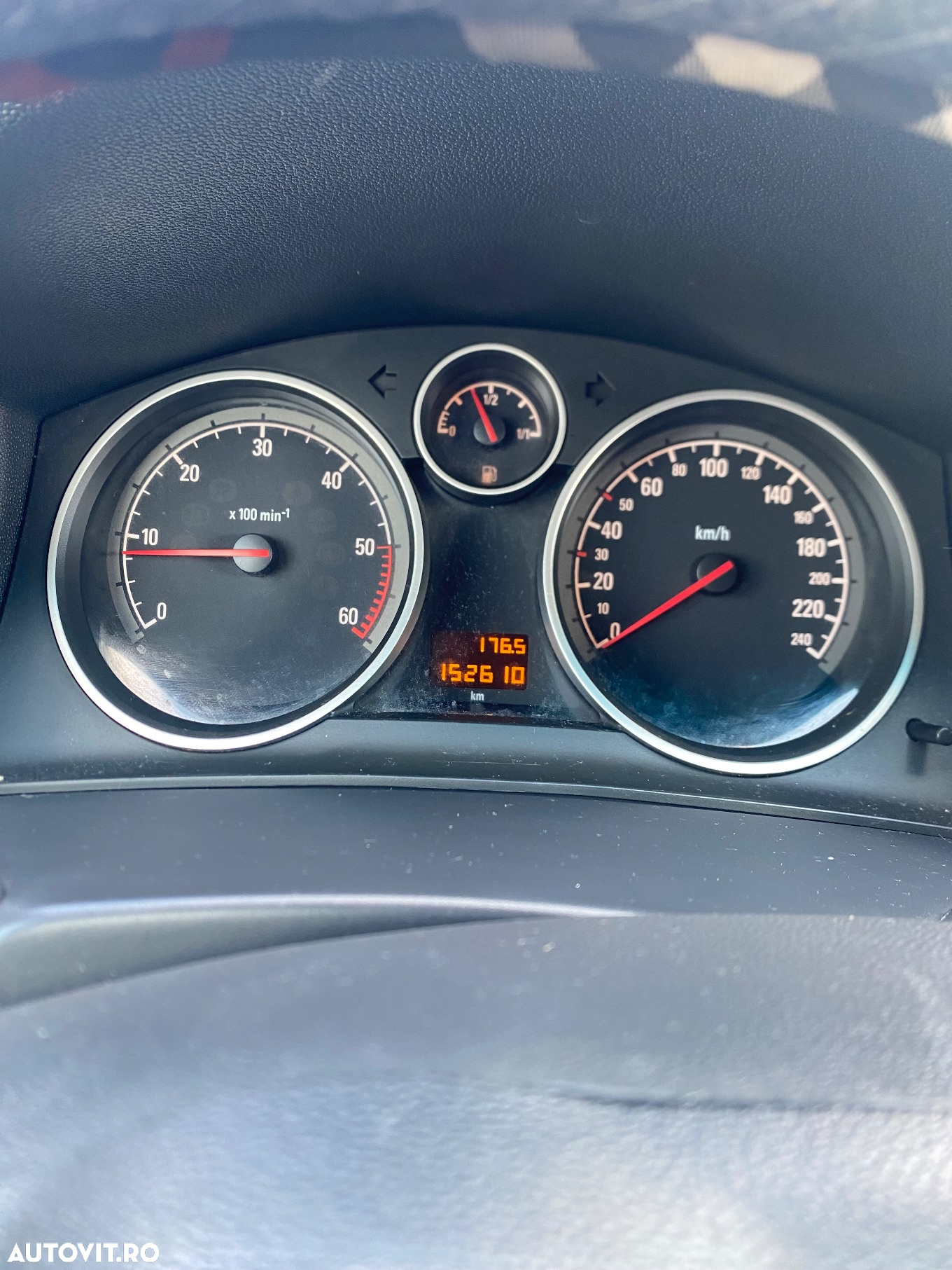 Opel Astra 1.7 CDTI Cosmo - 8