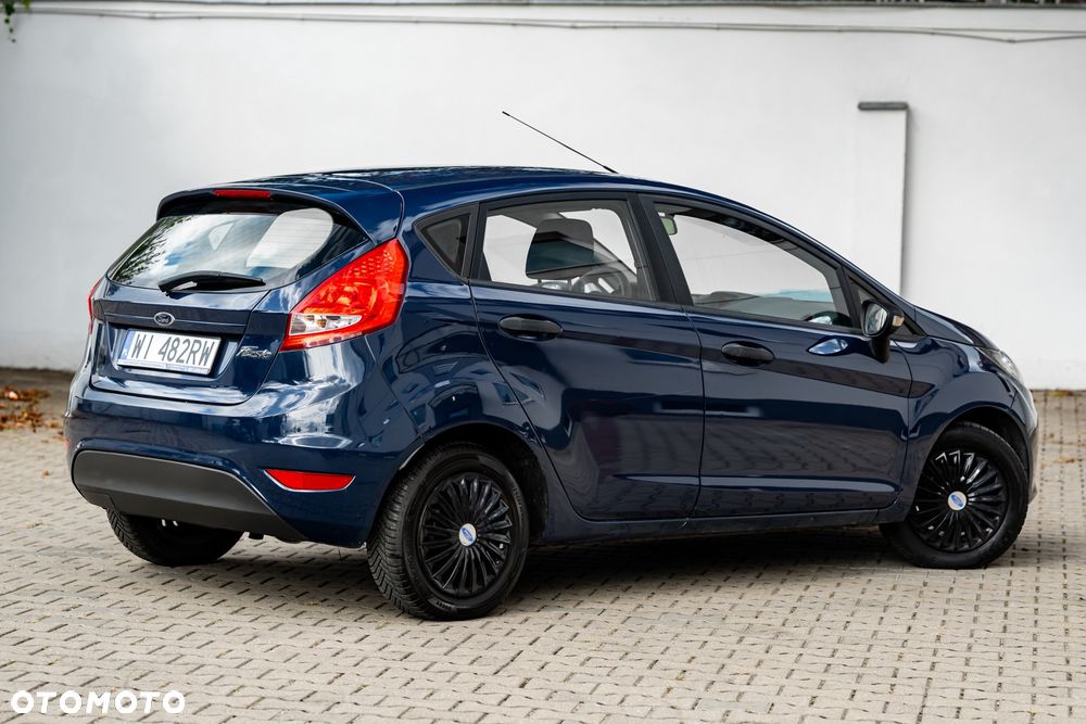 Ford Fiesta 1.25 Ambiente - 14