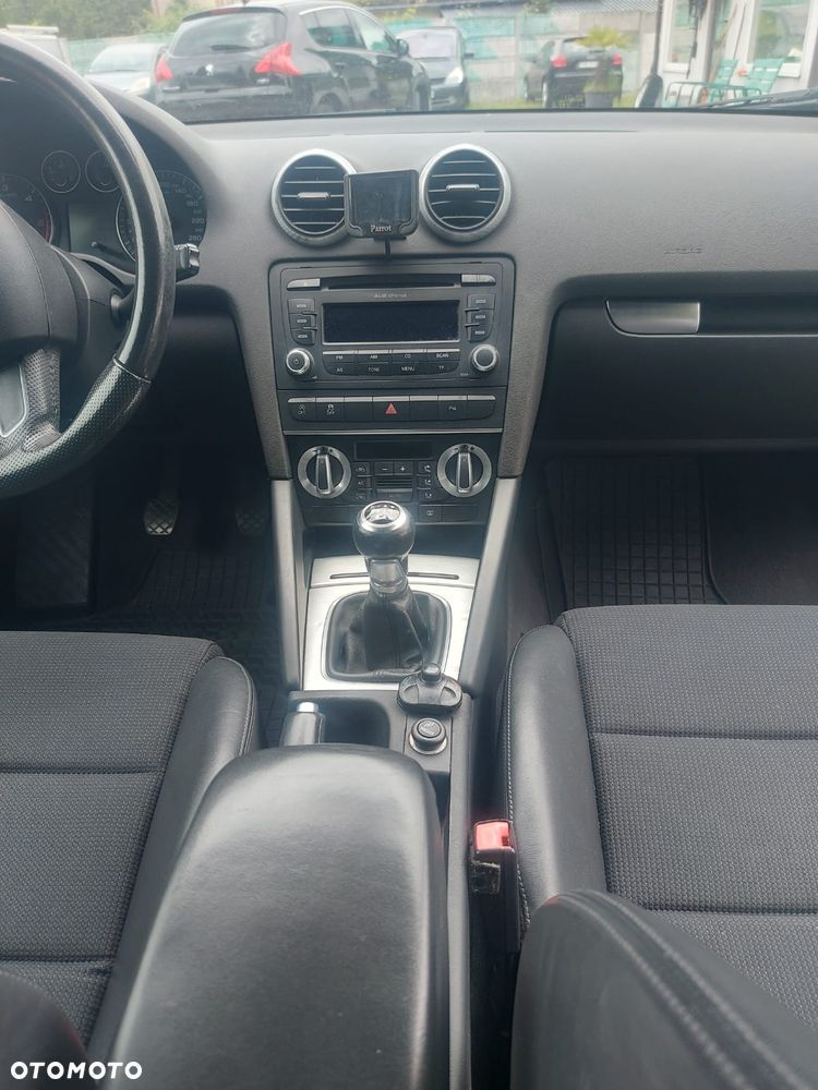 Audi A3 Sportback - 11