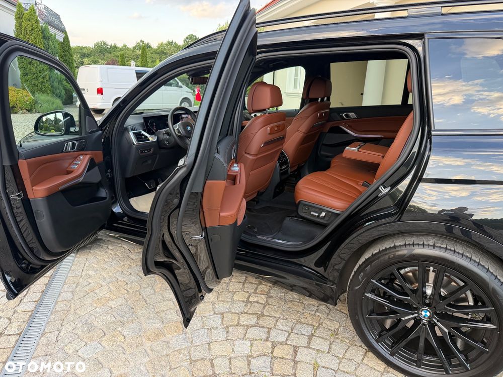 BMW X7 xDrive40d mHEV M Sport sport - 3