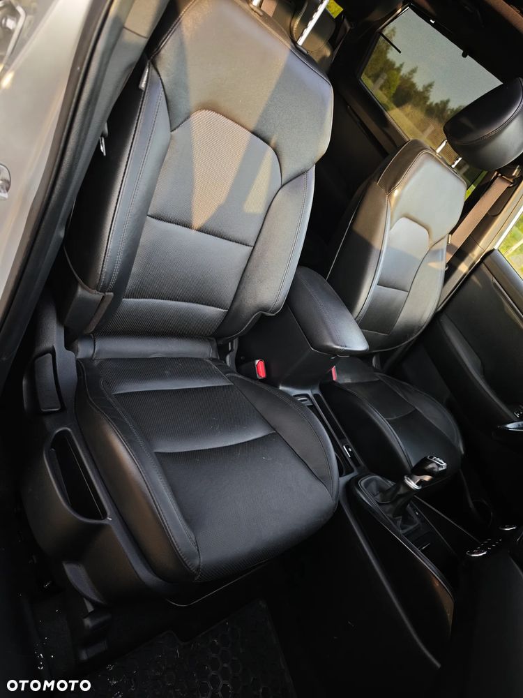 Citroën C4 Picasso 2.0 HDi FAP EGS6 Exclusive - 4
