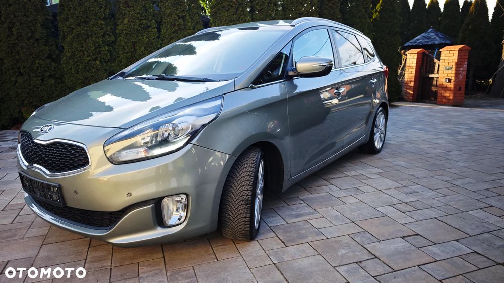 Kia Carens 1.7 CRDi Business Line 7os 7DCT - 3