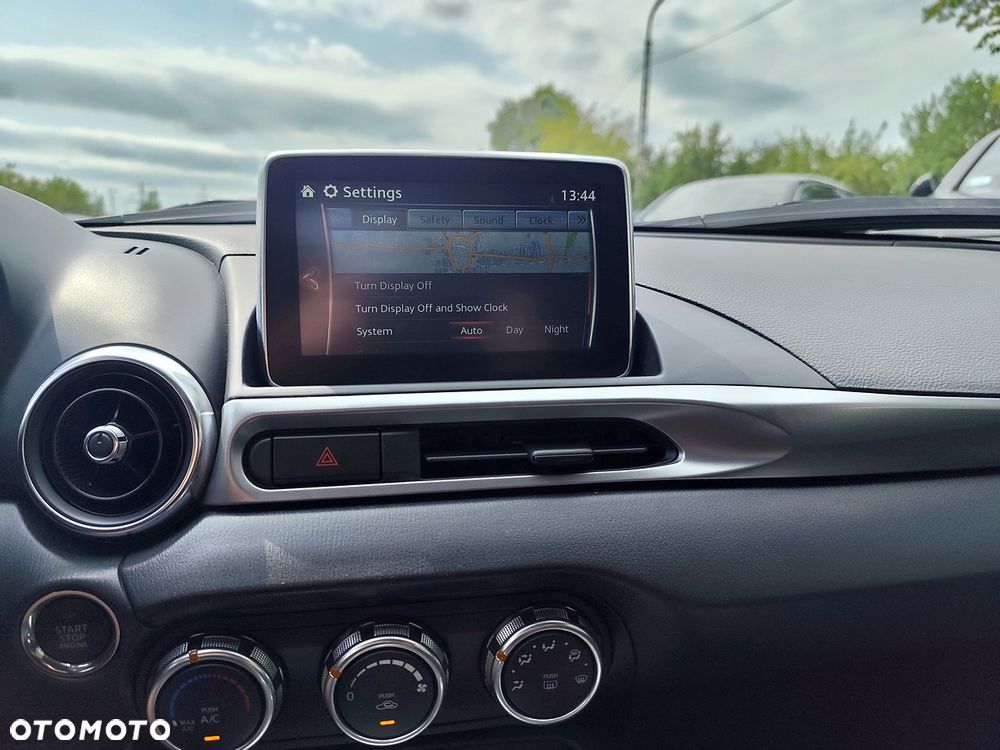 Fiat 124 Spider - 11