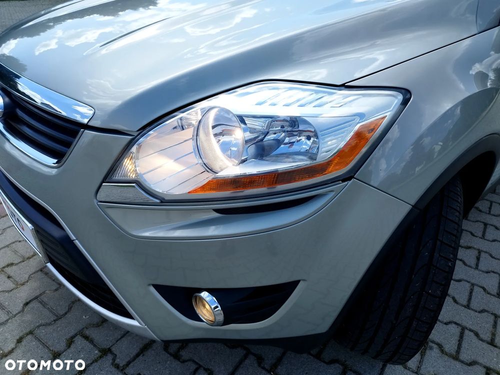 Ford Kuga 2.0 TDCi 4x4 Titanium - 13