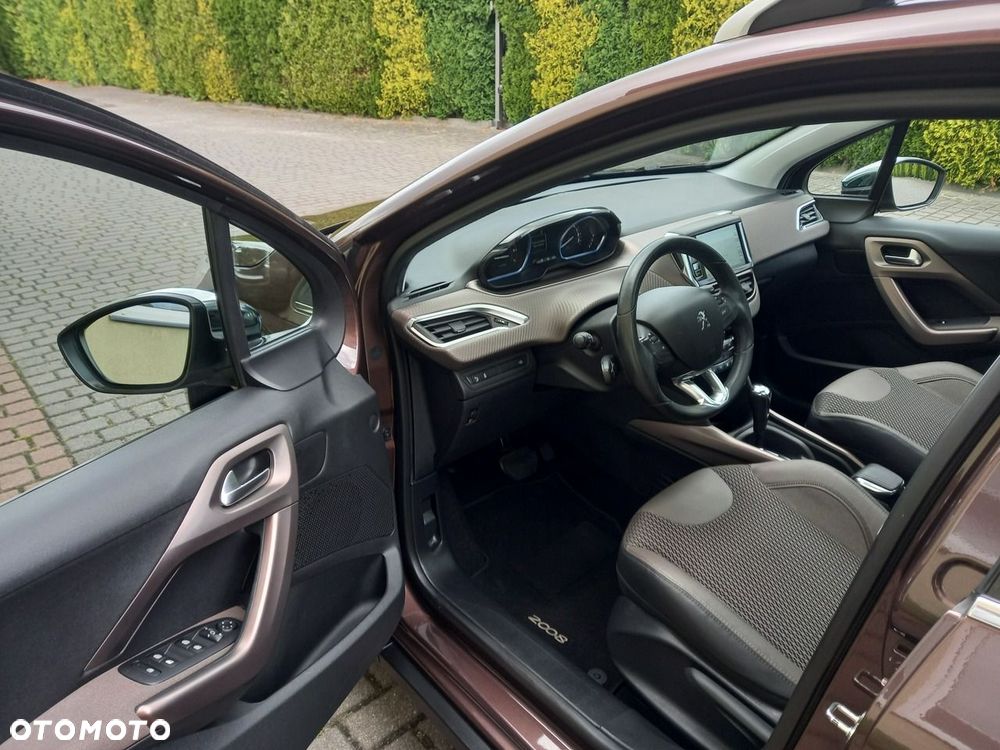 Peugeot 2008 1.6 VTi Allure - 26