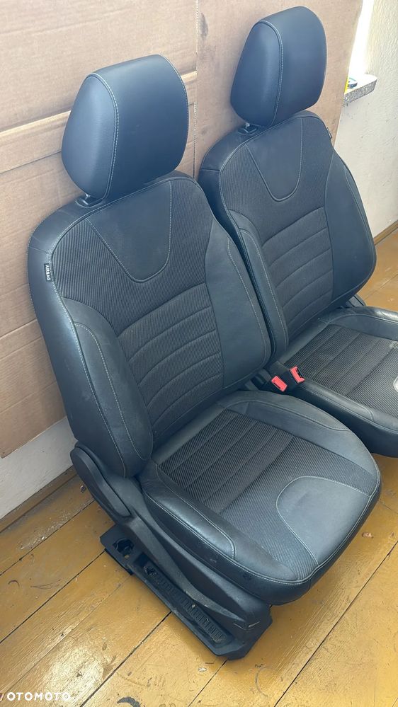 Fotele kanapa komplet FORD KUGA II półskóra OE - 2