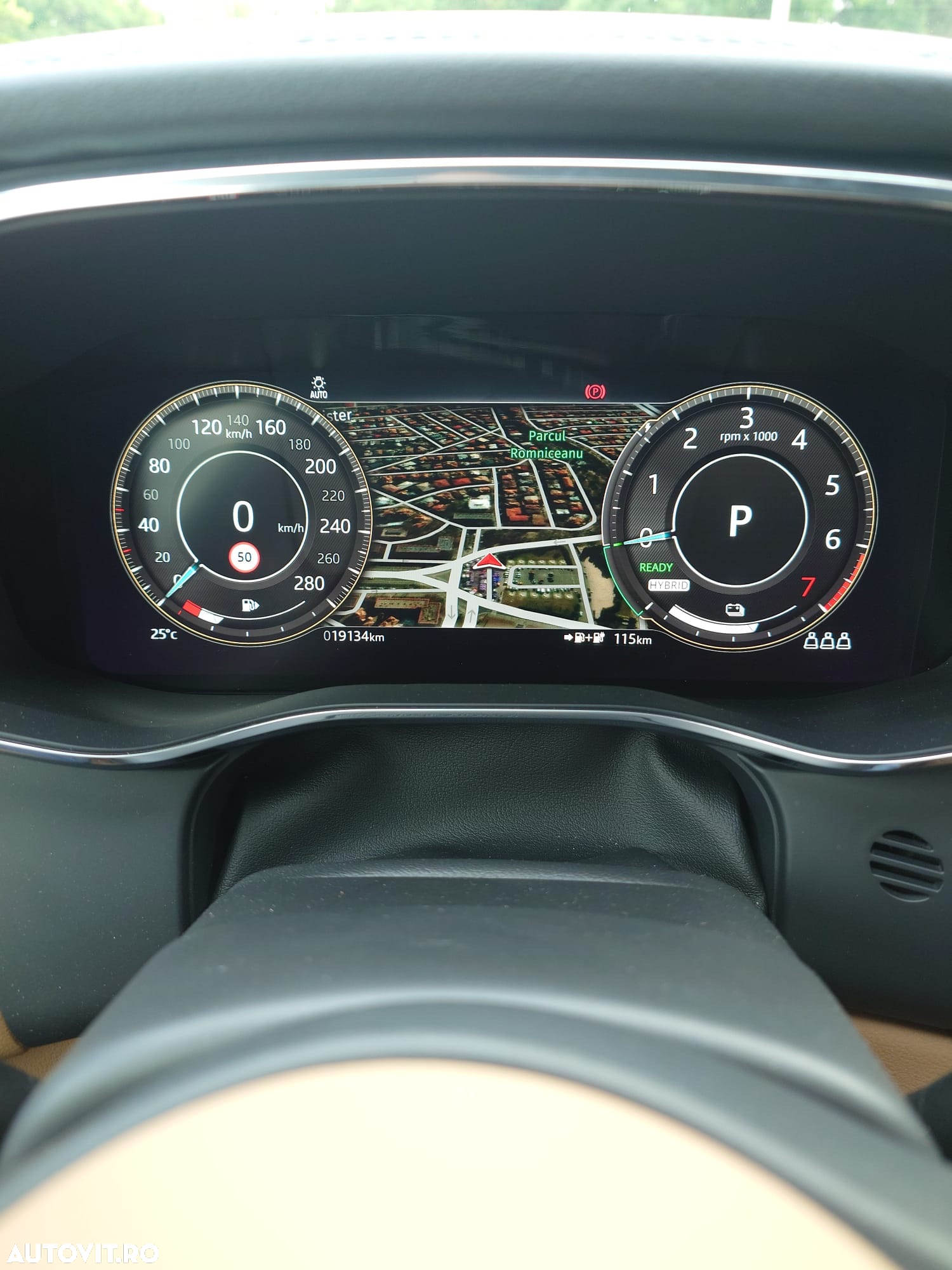 Jaguar F-Pace P400e AWD R-Dynamic S - 10