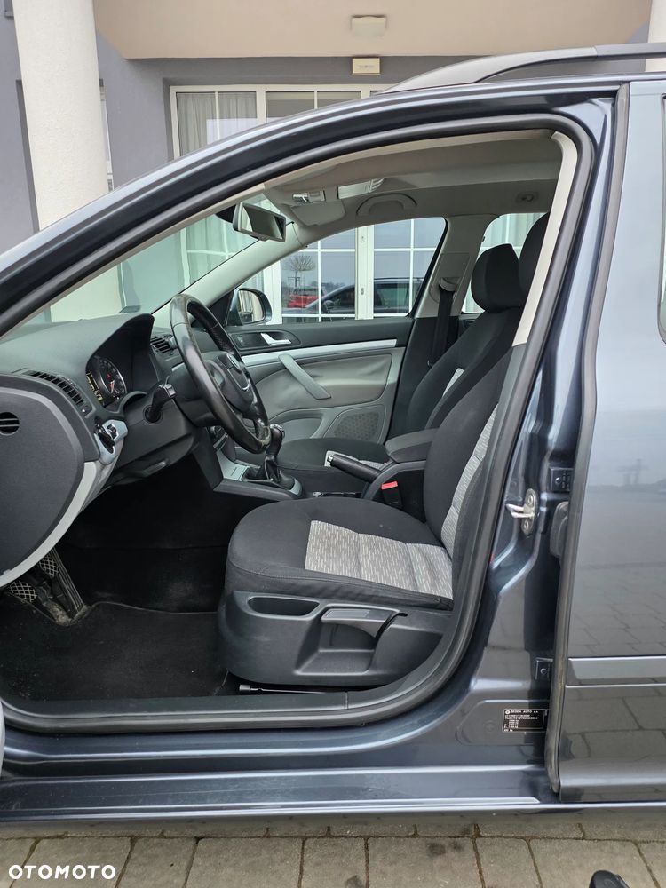 Skoda Octavia 1.6 TDI Ambiente - 7