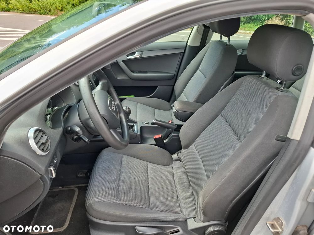 Audi A3 Sportback - 11