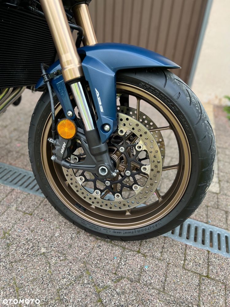 Honda CB - 13