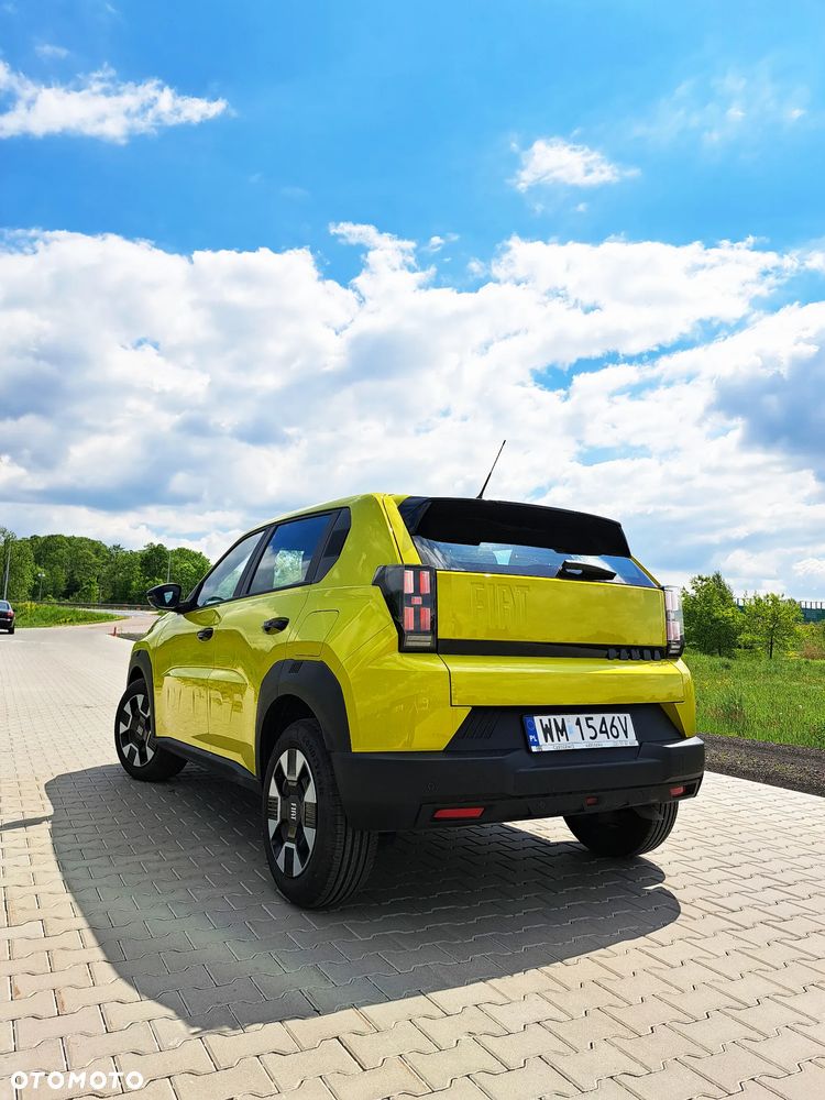 Fiat Grande Panda 1.2 mHEV Icon eDCT - 4