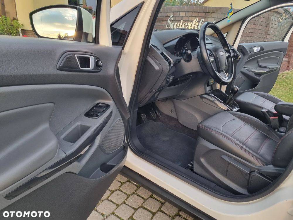 Ford EcoSport 1.0 EcoBoost ST-LINE - 28