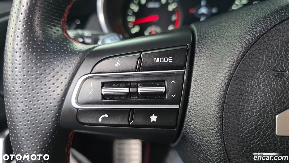Kia Stinger 3.3 T-GDI V6 GT AWD - 14