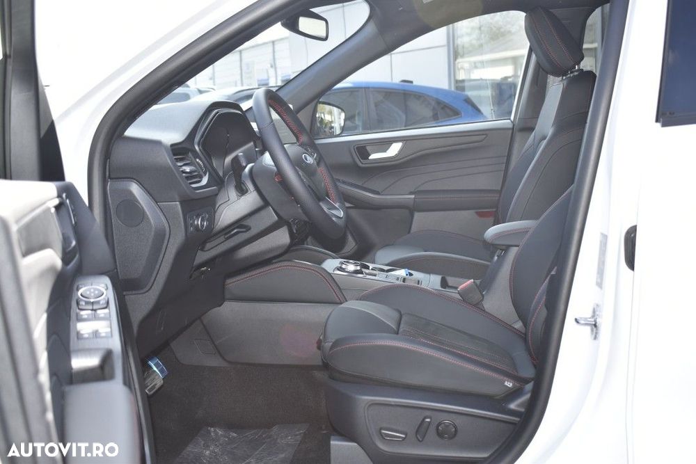 Ford Kuga 2.5 Duratec FWD PHEV ST-Line X - 13