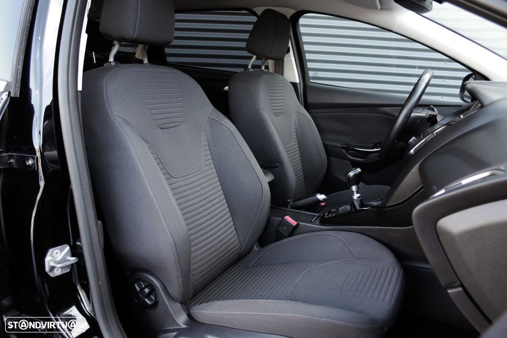 Ford Focus SW 1.5 TDCi Titanium - 28